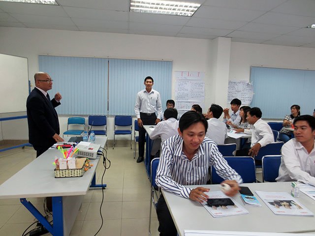 Kỹ năng bán hàng chuyên nghiệp - Sunjin (24 & 25.11.2014)